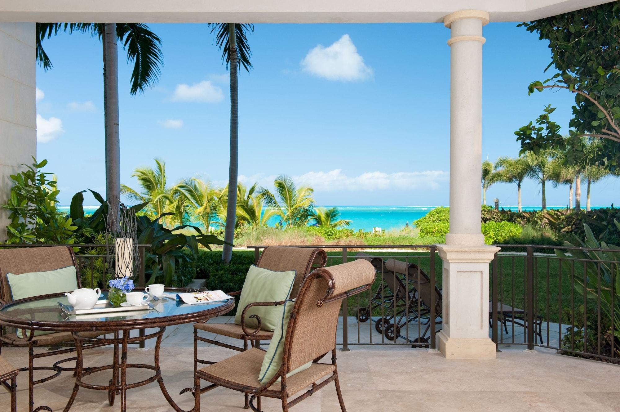 The Regent Grand Hotel Grace Bay Bagian luar foto